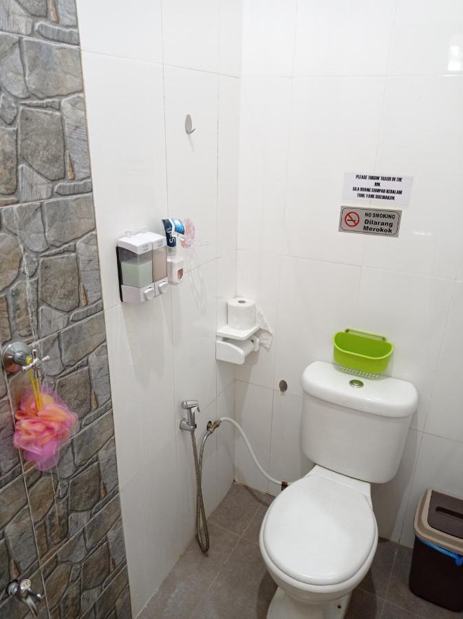 Desa Besut Inn 캄풍 쿠알라 베숫 외부 사진