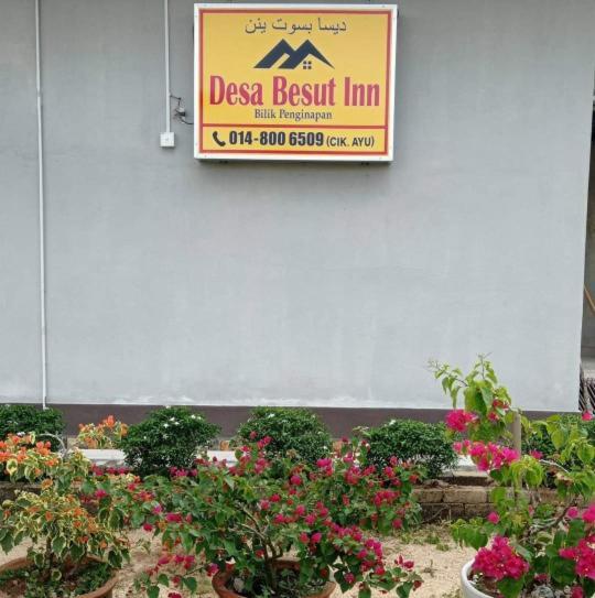 Desa Besut Inn 캄풍 쿠알라 베숫 외부 사진